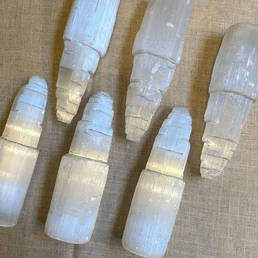 Selenite Tower: intuitively chosen